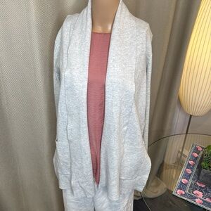 PTP 20 inches length 30 inches gray shrug 80% rayon 20% nylon size small
